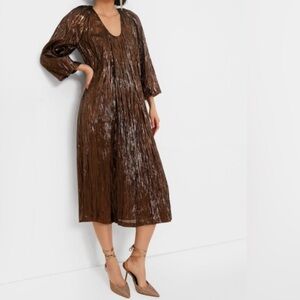 Tuckernuck Dress Hyacinth House Metallic Plisse Dorinda Holiday Midi Sz‎ S